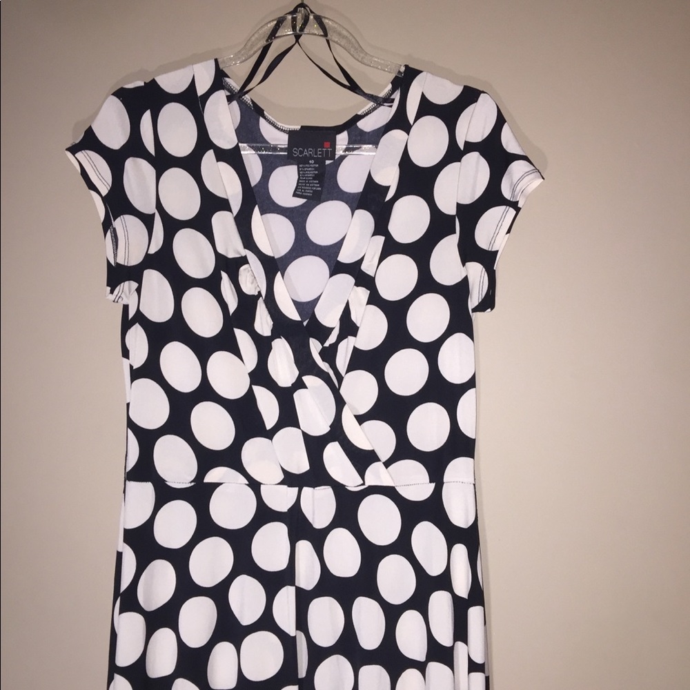 🛍👗Scarlett Short-sleeved Polka Dot Dress👗🛍